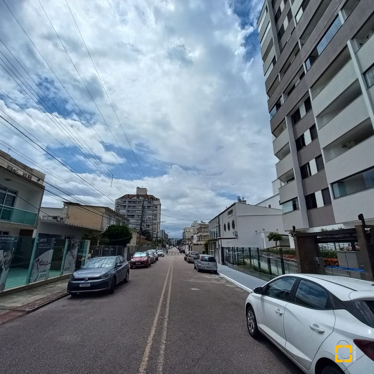 Apartamento com 108m², 4 quartos (sendo 1 suíte), 1 garagem, no bairro Balneário em Florianópolis