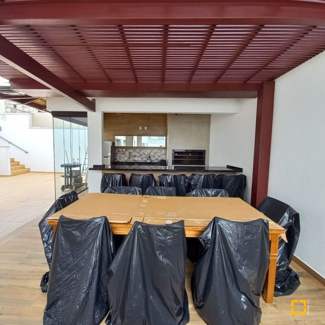 Apartamento com 108m², 4 quartos (sendo 1 suíte), 1 garagem, no bairro Balneário em Florianópolis