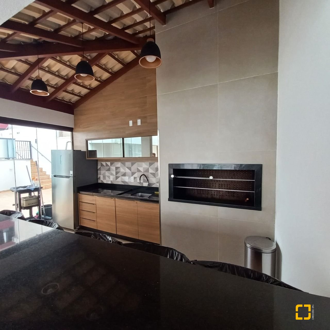 Apartamento com 108m², 4 quartos (sendo 1 suíte), 1 garagem, no bairro Balneário em Florianópolis