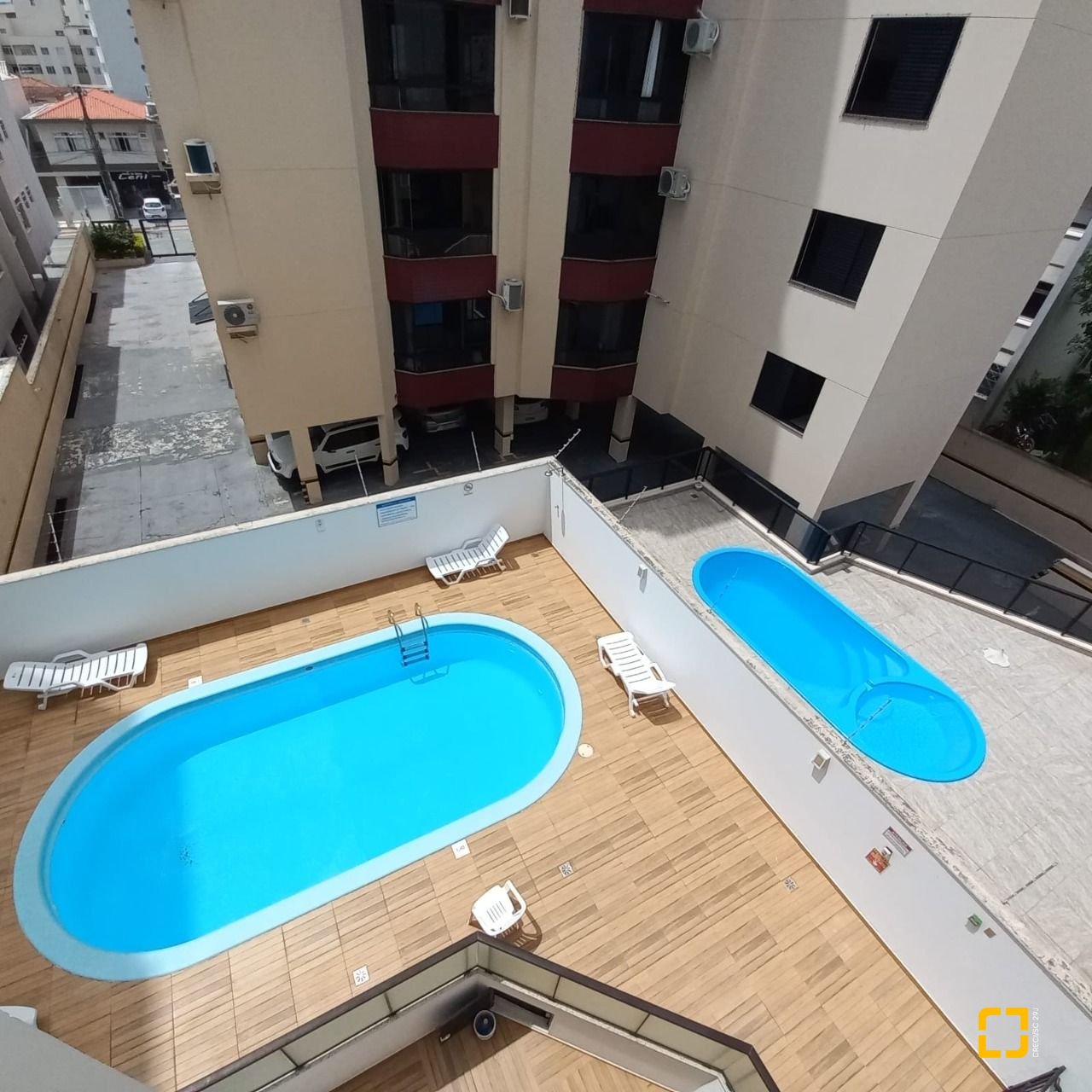 Apartamento com 108m², 4 quartos (sendo 1 suíte), 1 garagem, no bairro Balneário em Florianópolis
