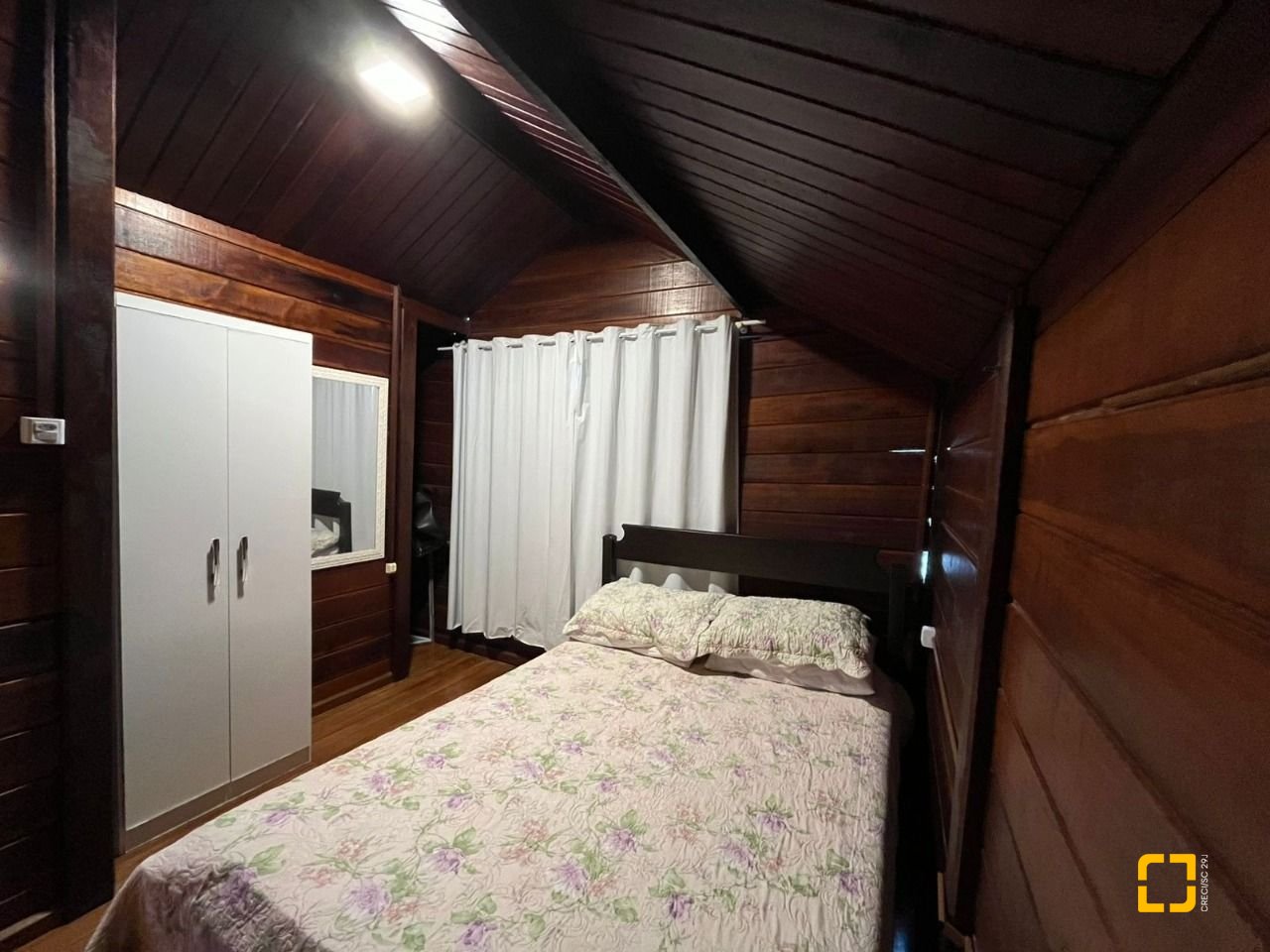 Casa com 150m², 4 quartos (sendo 1 suíte), 2 garagens, no bairro Ingleses em Florianópolis