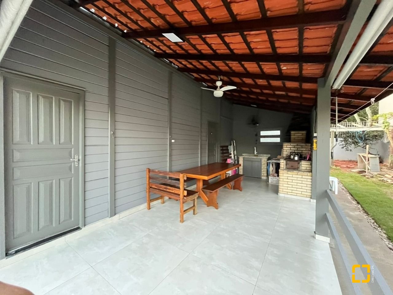 Casa com 150m², 4 quartos (sendo 1 suíte), 2 garagens, no bairro Ingleses em Florianópolis