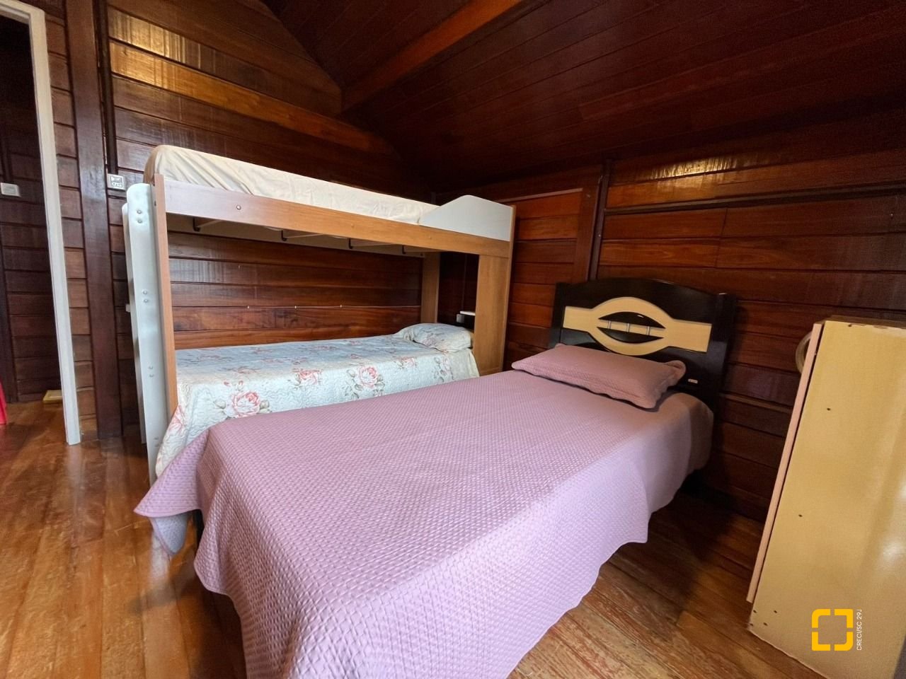 Casa com 150m², 4 quartos (sendo 1 suíte), 2 garagens, no bairro Ingleses em Florianópolis