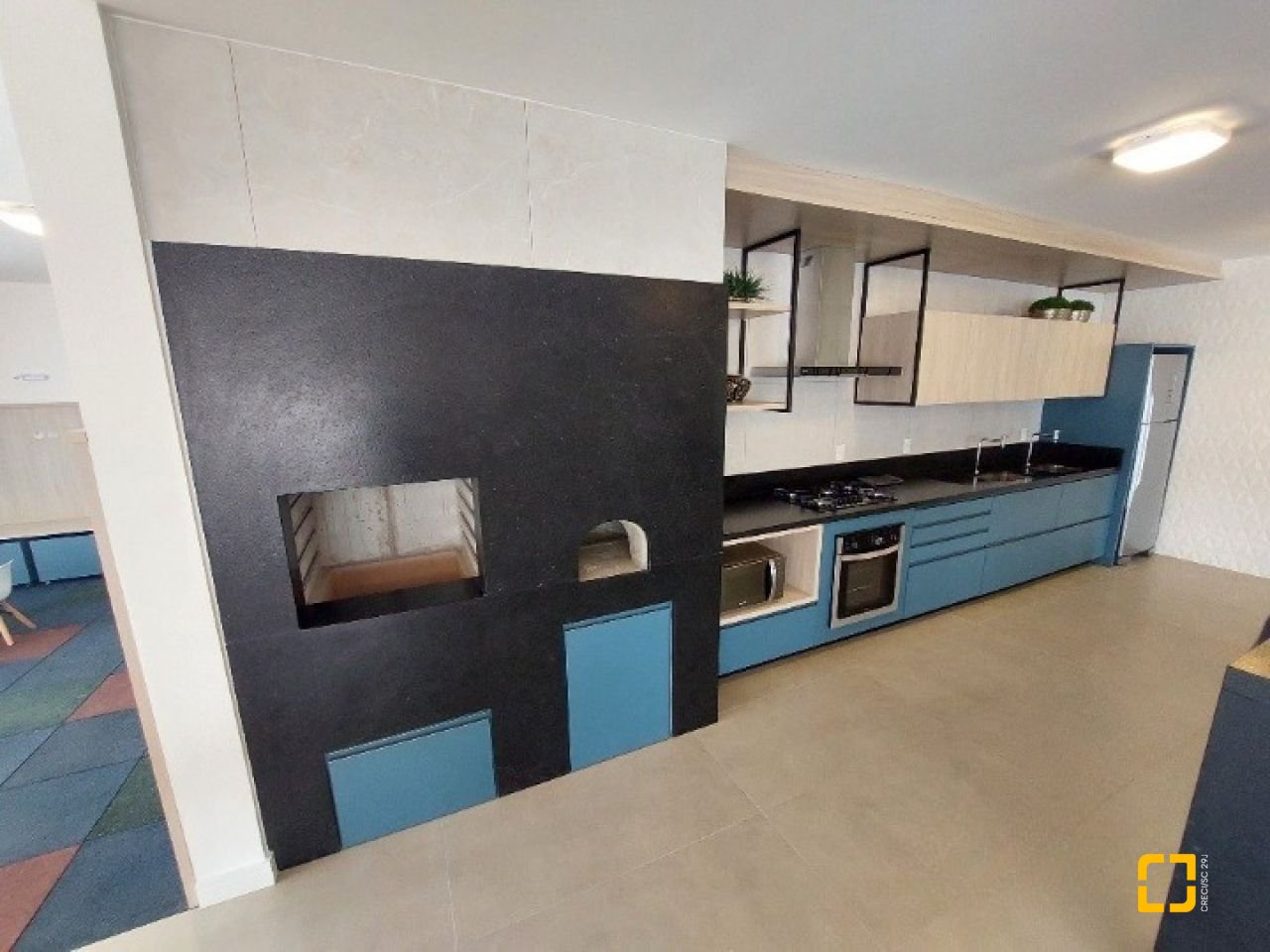 Apartamento com 79m², 3 quartos (sendo 1 suíte), 2 garagens, no bairro Córrego Grande em Florianópolis