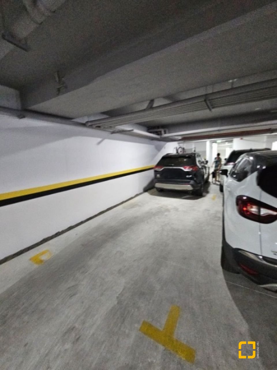 Apartamento com 79m², 3 quartos (sendo 1 suíte), 2 garagens, no bairro Córrego Grande em Florianópolis