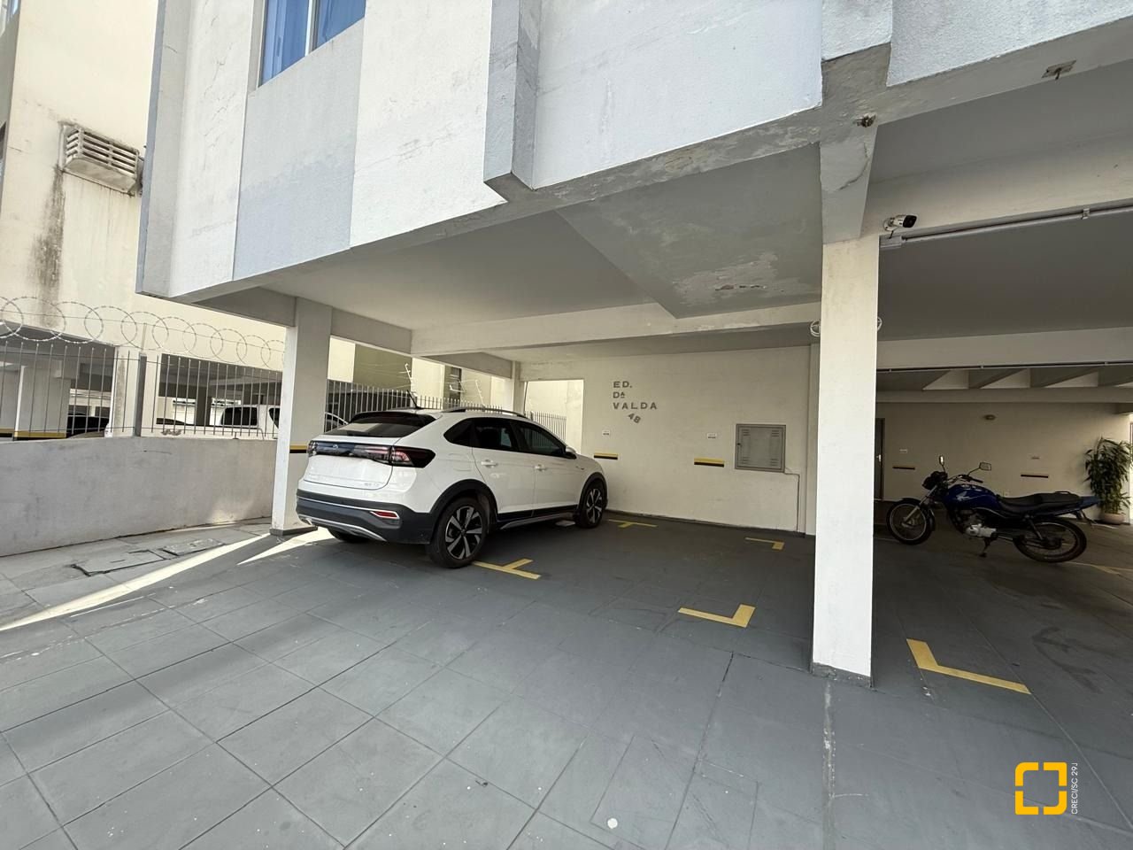 Apartamento com 58m², 2 quartos, 1 garagem, no bairro Kobrasol em São José