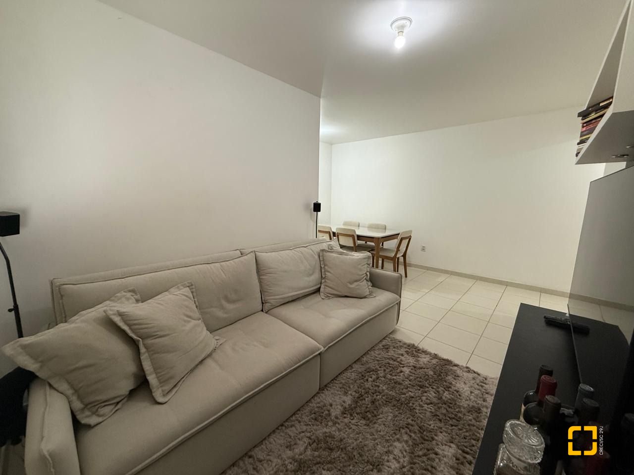 Apartamento com 58m², 2 quartos, 1 garagem, no bairro Kobrasol em São José