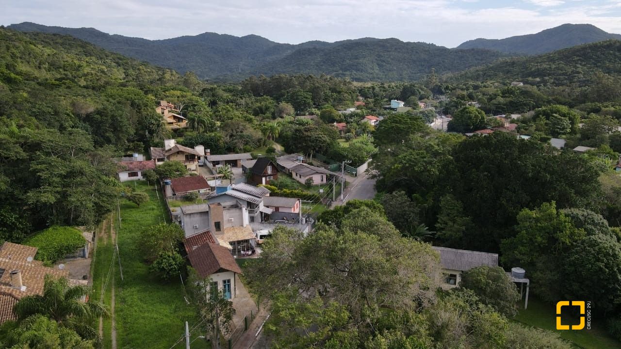 Terreno com 3657m², no bairro Ratones em Florianópolis