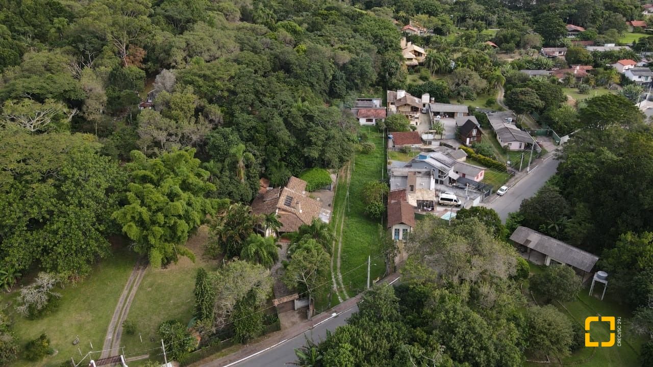 Terreno com 3657m², no bairro Ratones em Florianópolis