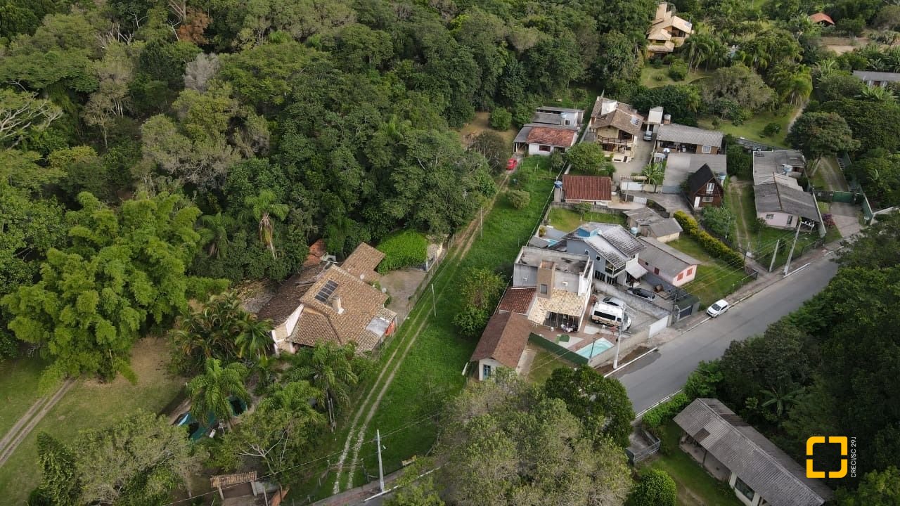 Terreno com 3657m², no bairro Ratones em Florianópolis