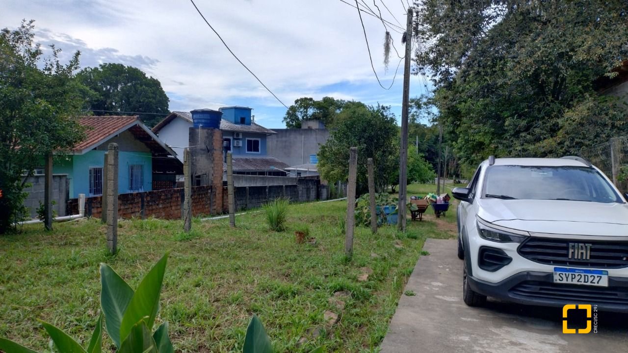 Terreno com 3657m², no bairro Ratones em Florianópolis