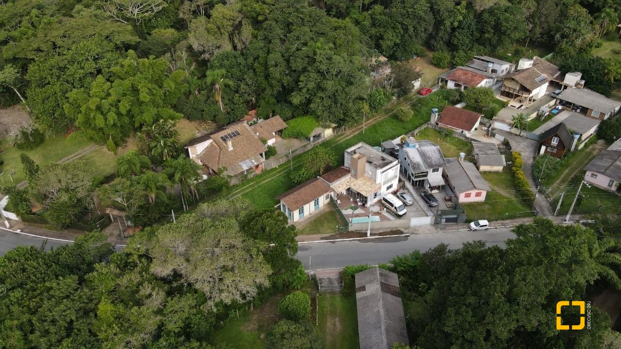 Terreno com 3657m², no bairro Ratones em Florianópolis