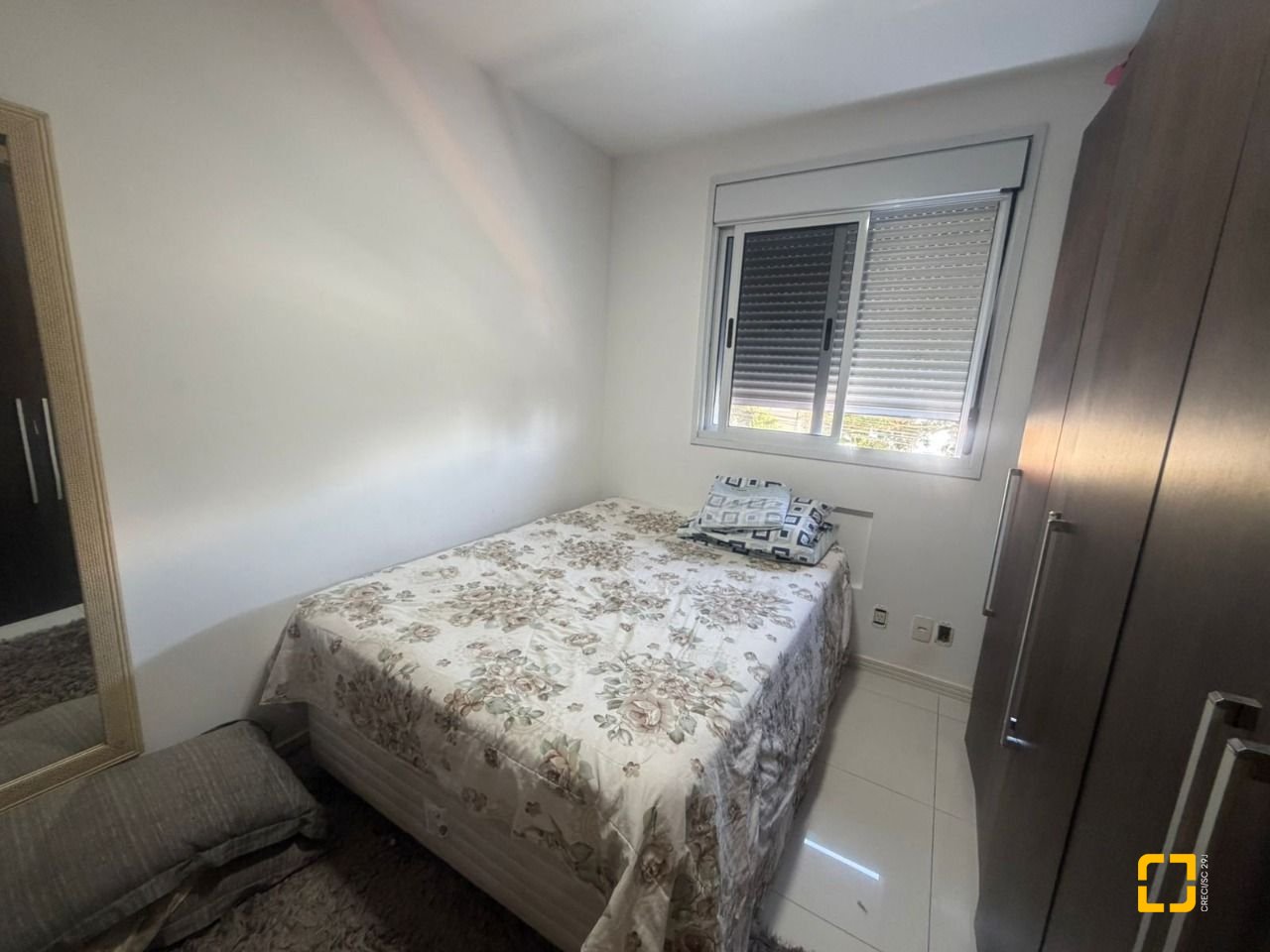 Apartamento com 123m², 3 quartos (sendo 1 suíte), 1 garagem, no bairro Estreito em Florianópolis