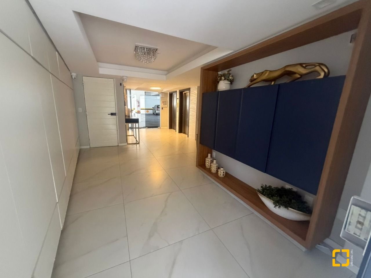 Apartamento com 123m², 3 quartos (sendo 1 suíte), 1 garagem, no bairro Estreito em Florianópolis