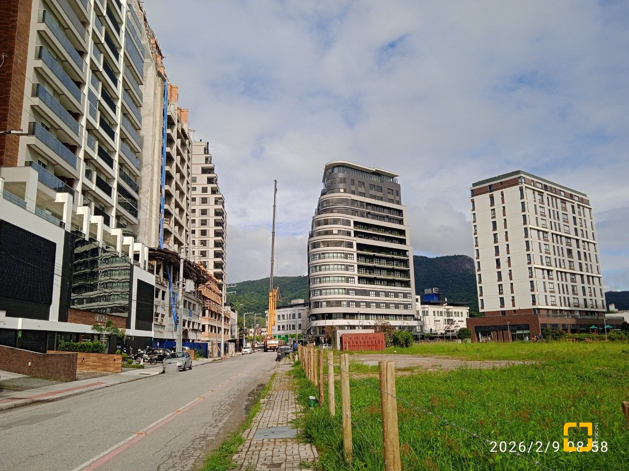 Apartamento com 91m², 3 quartos (sendo 1 suíte), 1 garagem, no bairro Pedra Branca em Palhoça