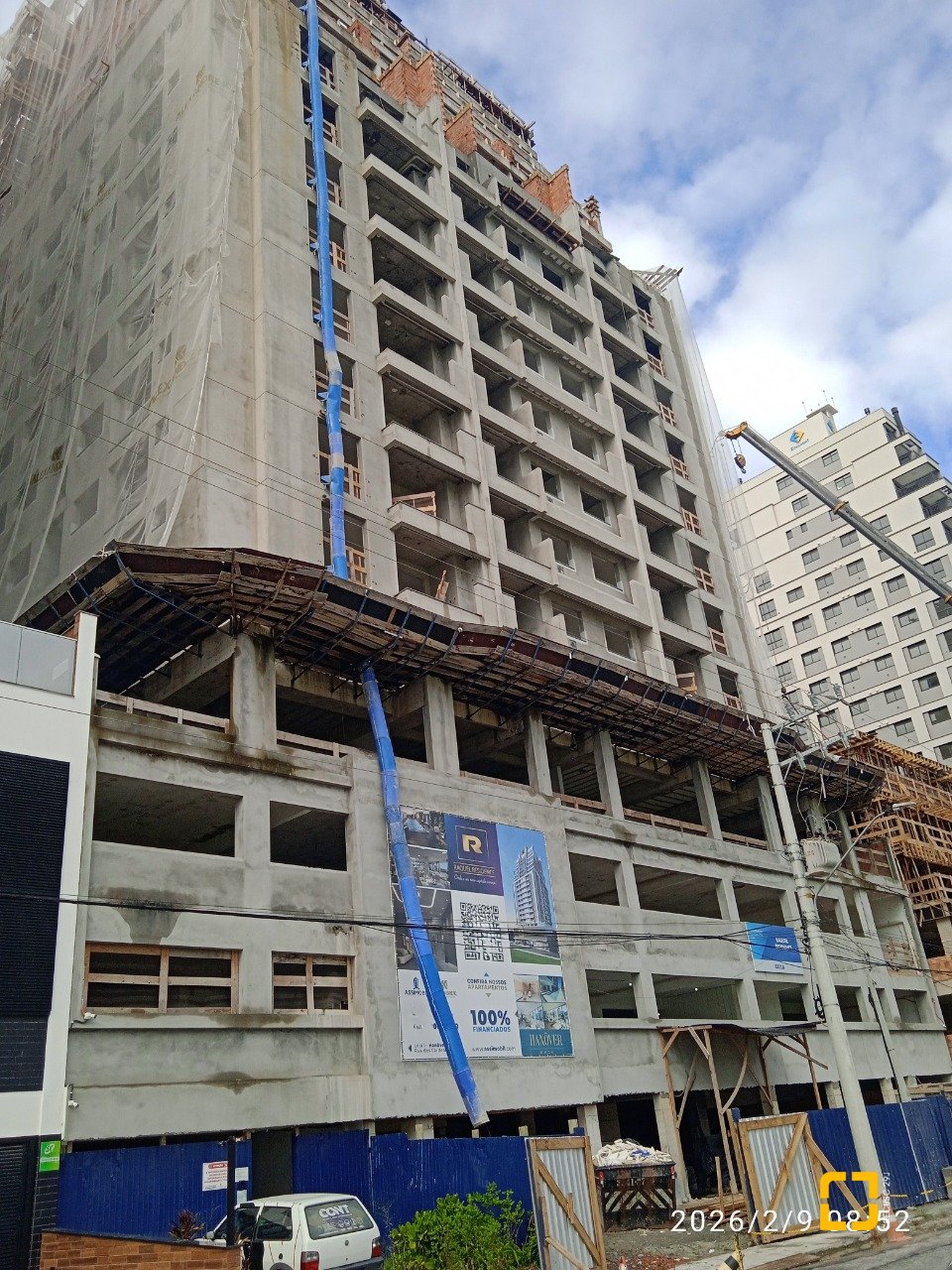 Apartamento com 91m², 3 quartos (sendo 1 suíte), 1 garagem, no bairro Pedra Branca em Palhoça