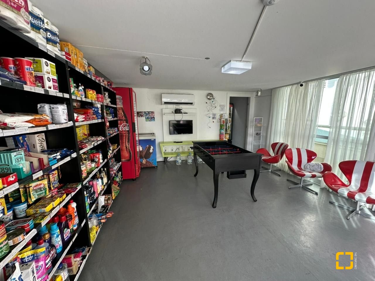 Apartamento com 94m², 4 quartos (sendo 1 suíte), 2 garagens, no bairro Itacorubi em Florianópolis