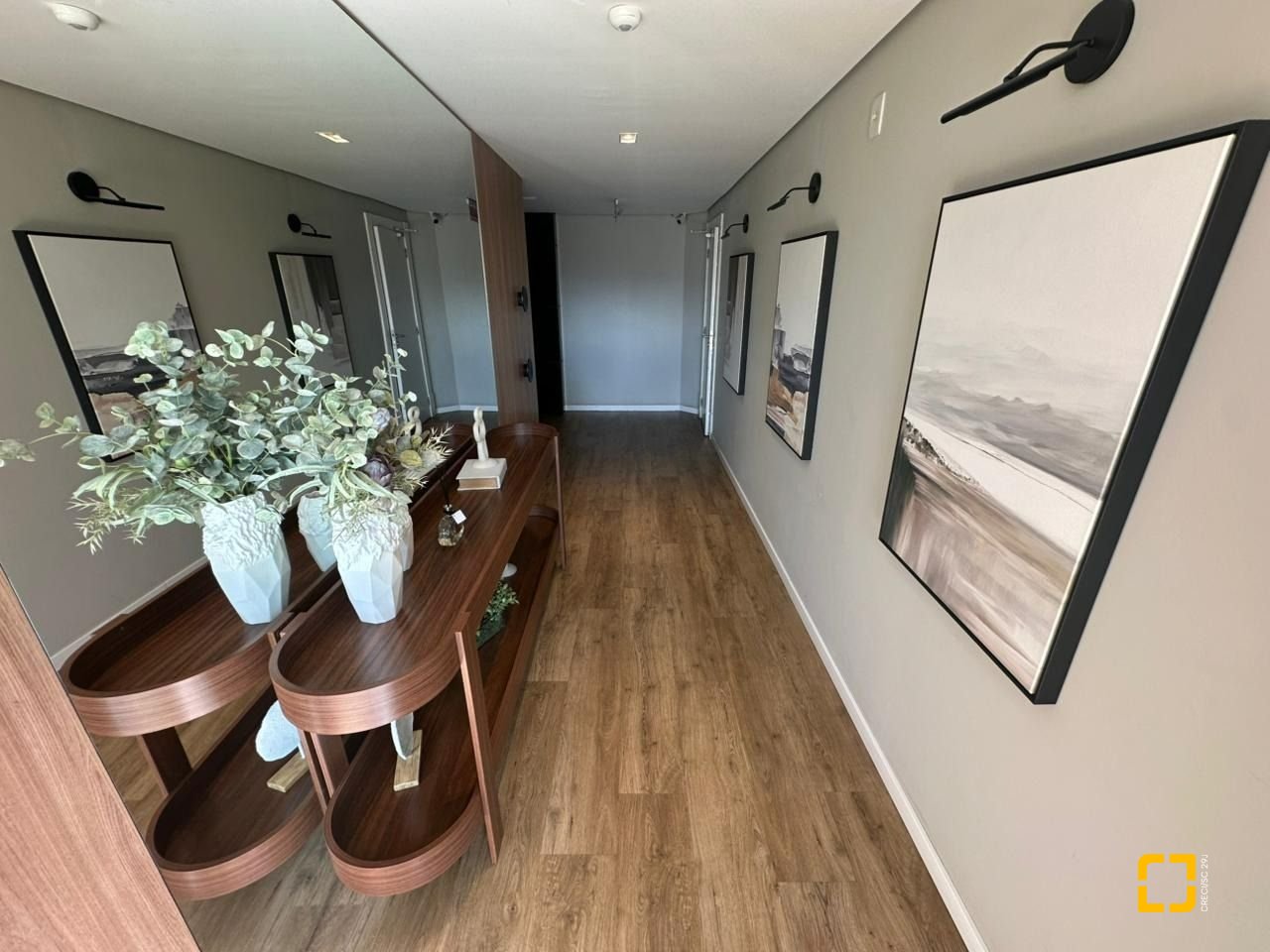Apartamento com 94m², 4 quartos (sendo 1 suíte), 2 garagens, no bairro Itacorubi em Florianópolis