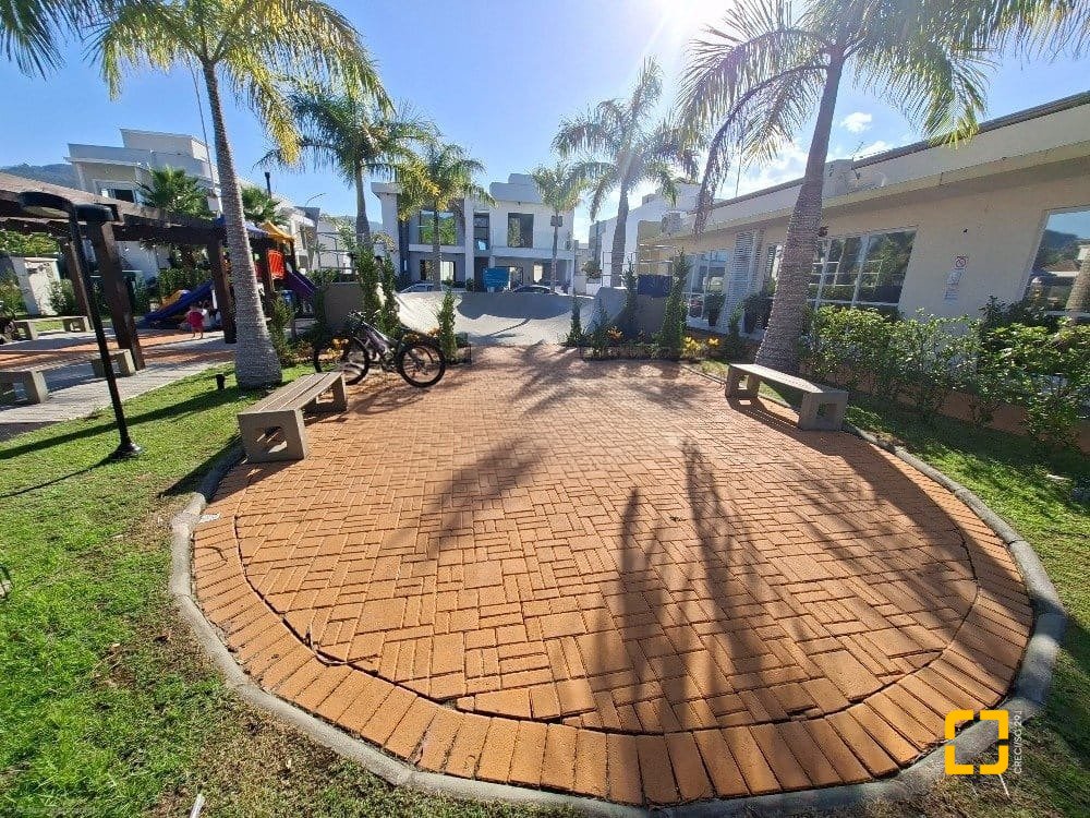 Terreno com 172m², no bairro Beira Rio em Biguaçu