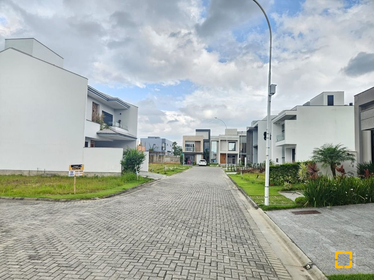 Terreno com 172m², no bairro Beira Rio em Biguaçu