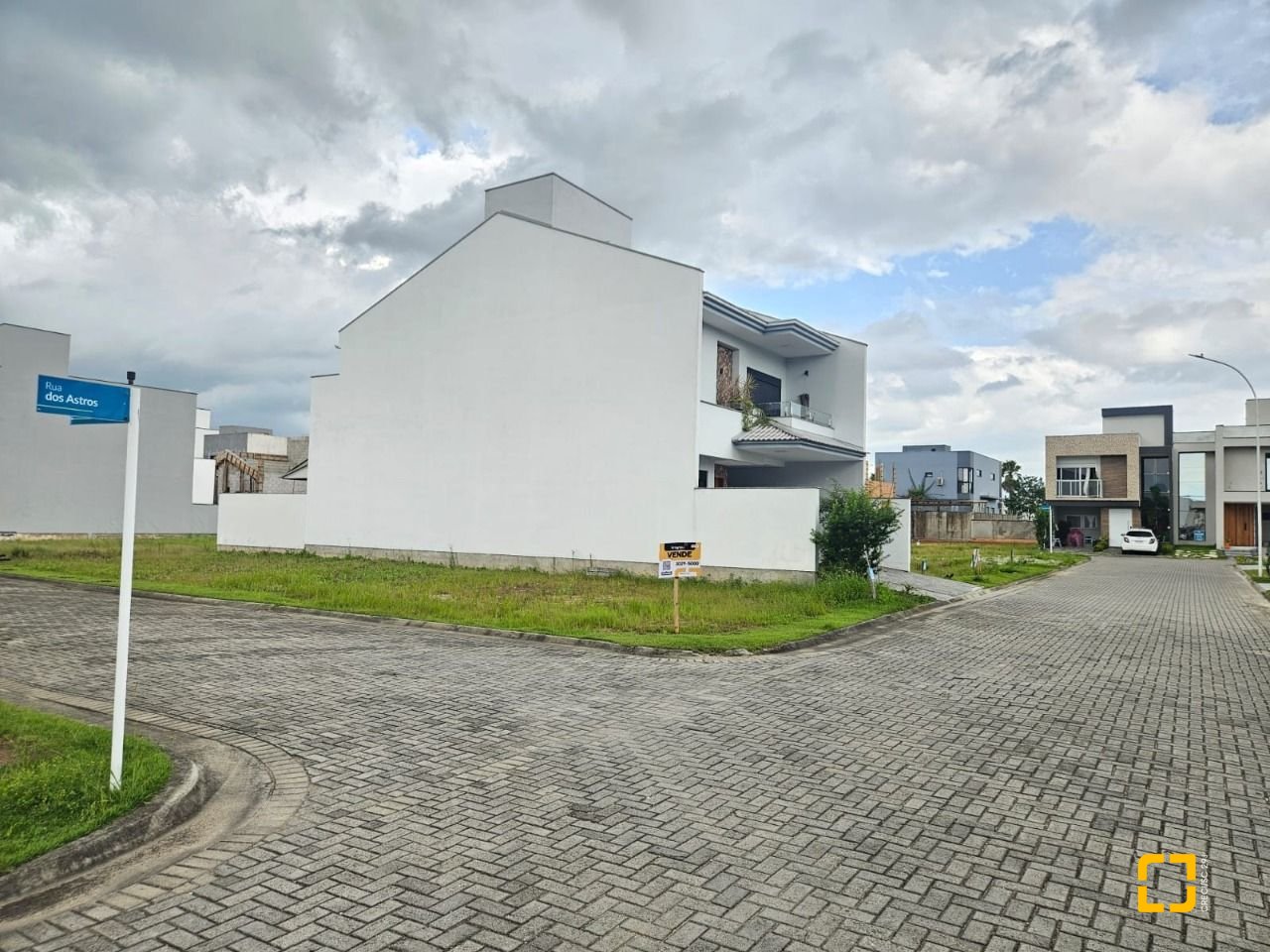 Terreno com 172m², no bairro Beira Rio em Biguaçu