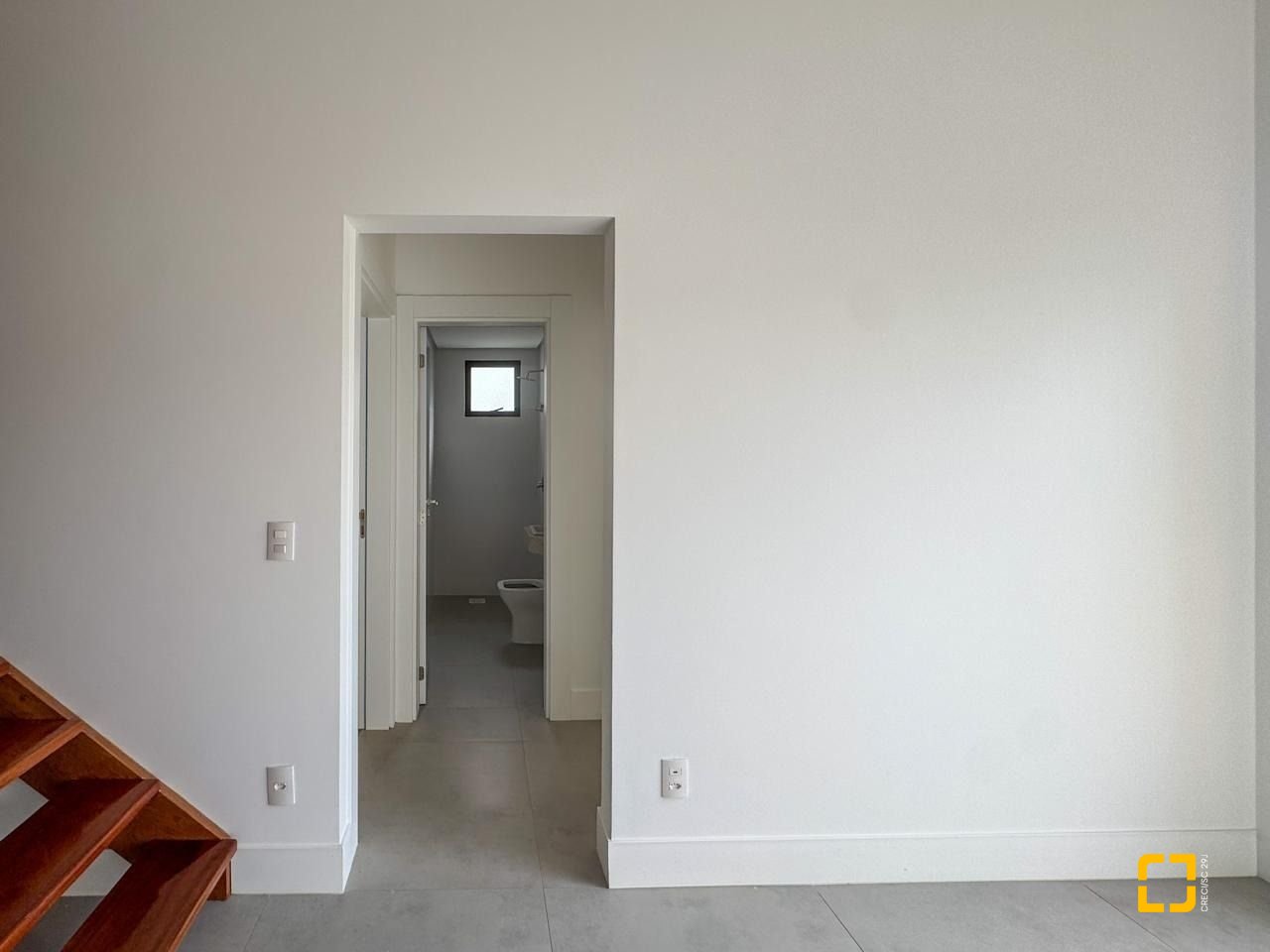 Apartamento com 73m², 2 quartos (sendo 1 suíte), 1 garagem, no bairro Monte Verde em Florianópolis