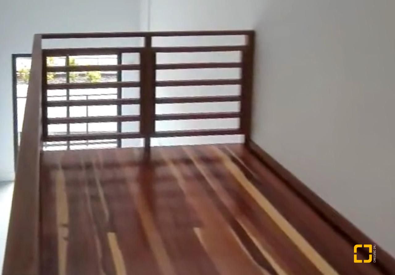Apartamento com 73m², 2 quartos (sendo 1 suíte), 1 garagem, no bairro Monte Verde em Florianópolis