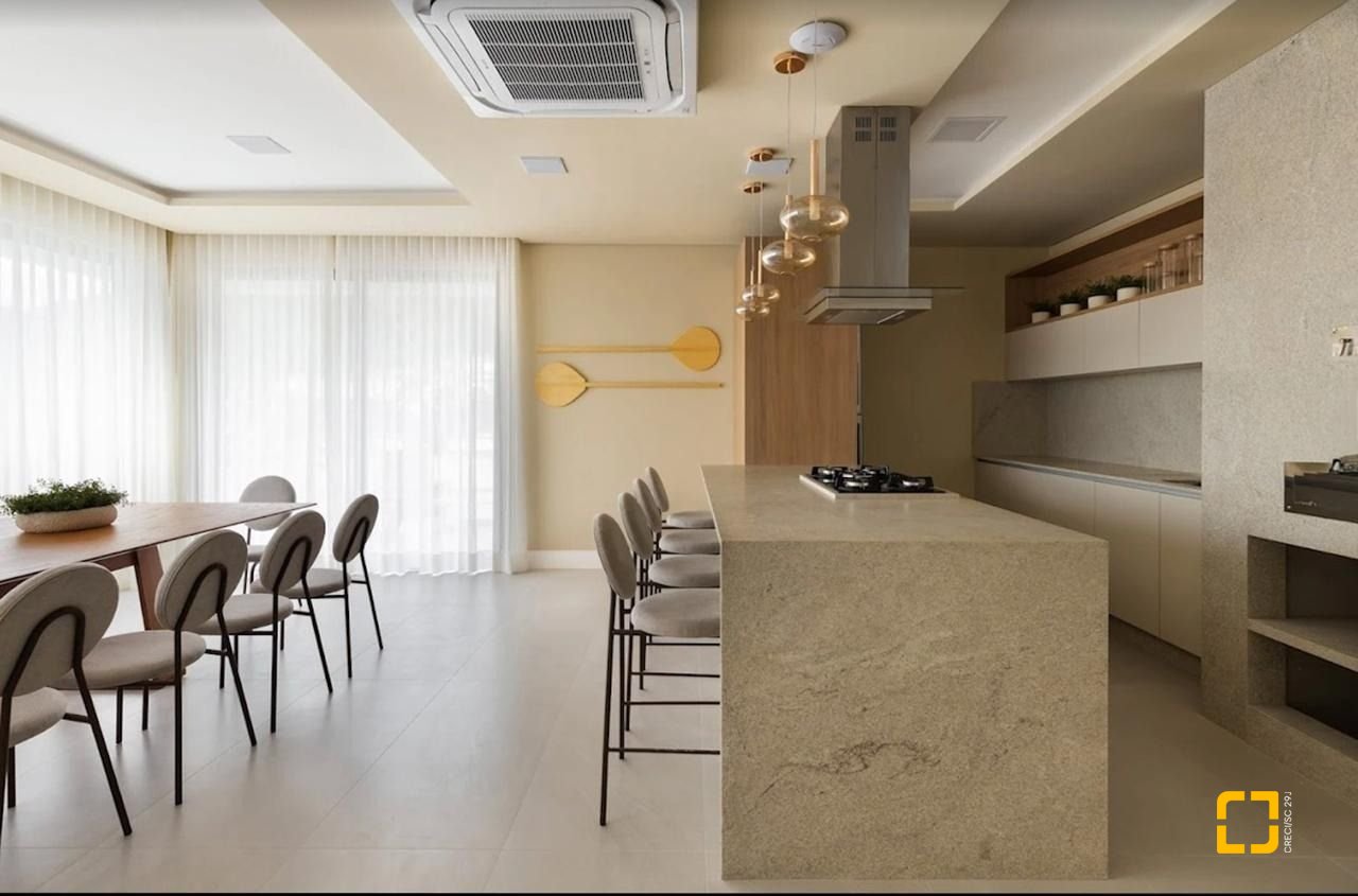 Apartamento com 73m², 2 quartos (sendo 1 suíte), 1 garagem, no bairro Monte Verde em Florianópolis