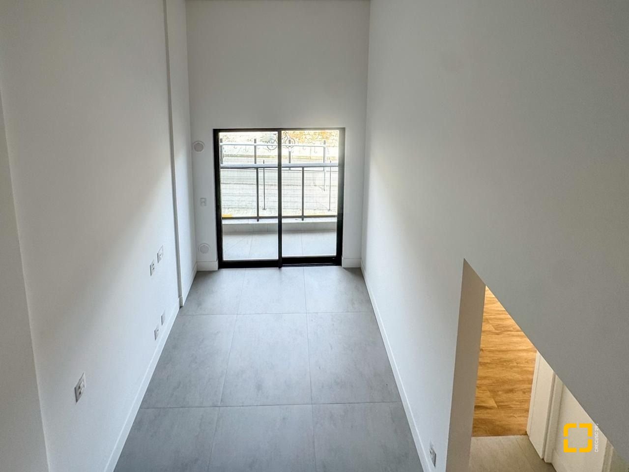 Apartamento com 74m², 2 quartos (sendo 1 suíte), 1 garagem, no bairro Monte Verde em Florianópolis