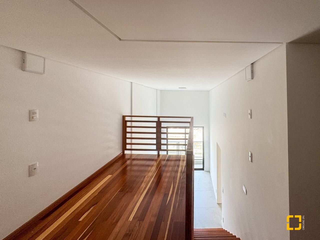 Apartamento com 74m², 2 quartos (sendo 1 suíte), 1 garagem, no bairro Monte Verde em Florianópolis