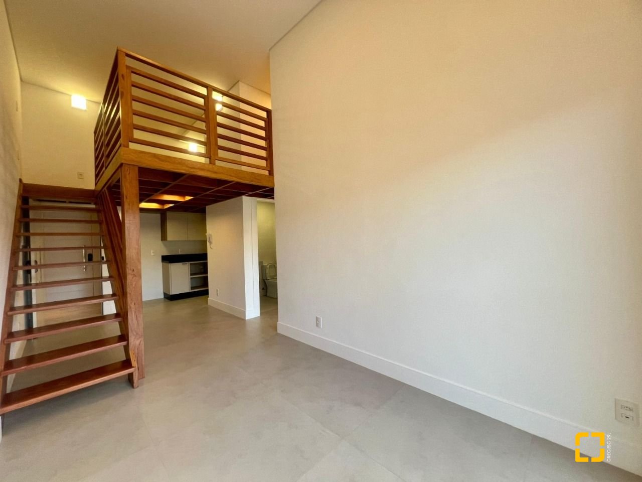 Apartamento com 74m², 2 quartos (sendo 1 suíte), 1 garagem, no bairro Monte Verde em Florianópolis