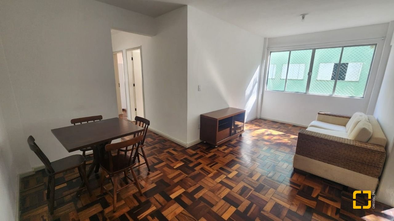 Apartamento com 67m², 3 quartos, 1 garagem, no bairro Trindade em Florianópolis