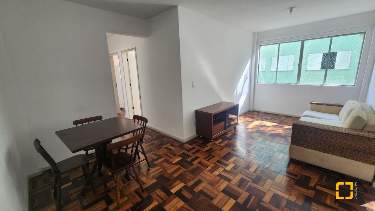 Apartamento com 67m², 3 quartos, 1 garagem, no bairro Trindade em Florianópolis