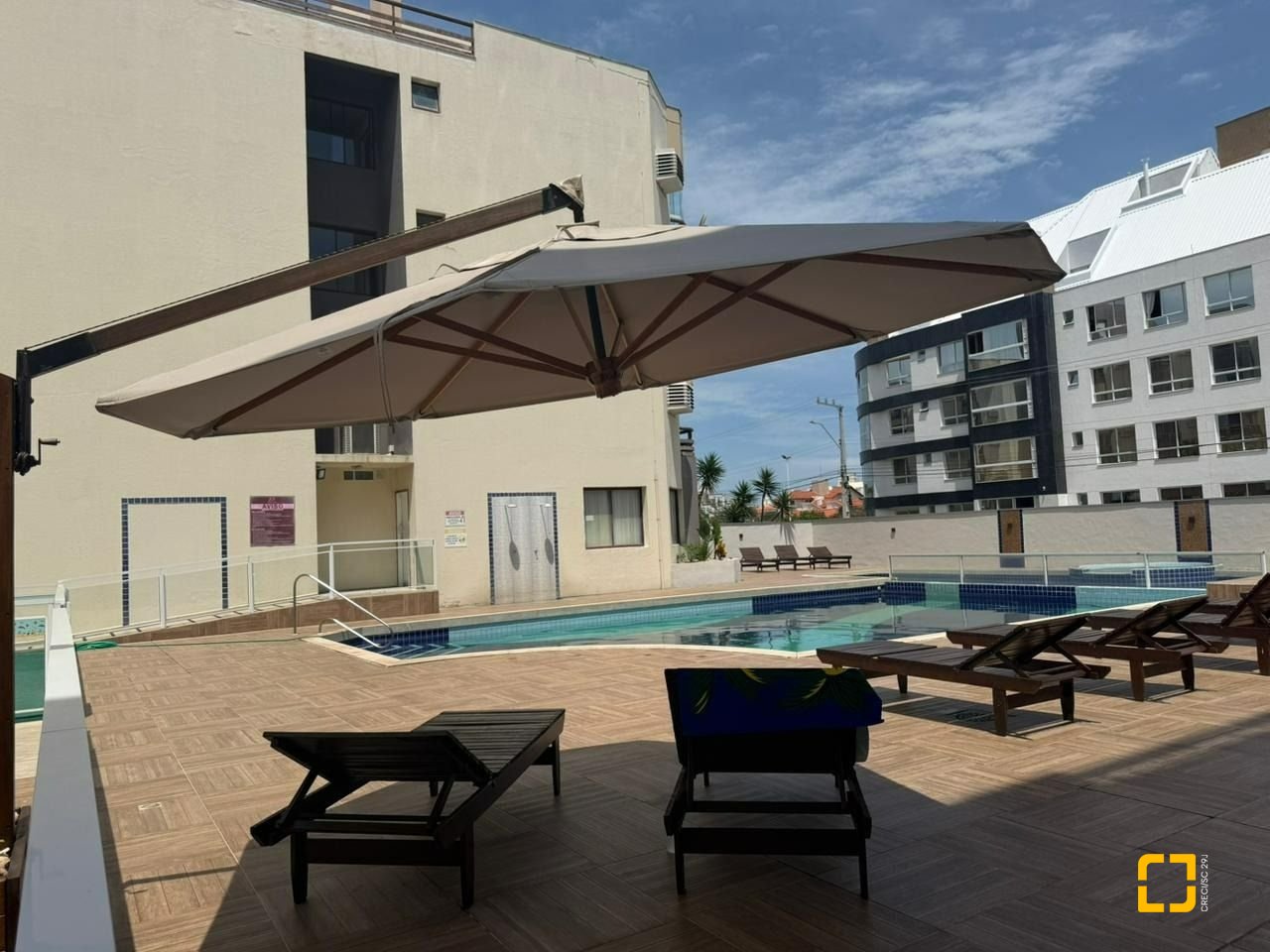 Apartamento com 42m², 1 quarto, 1 garagem, no bairro Ingleses do Rio Vermelho em Florianópolis