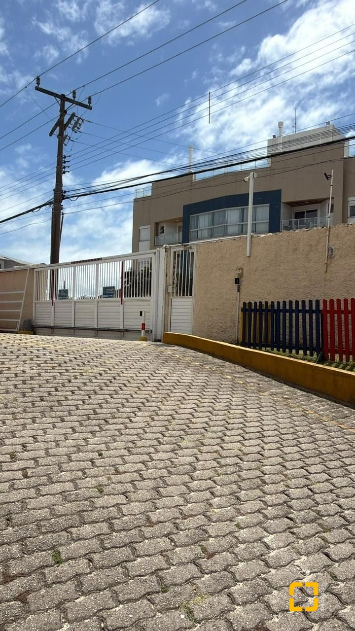 Apartamento com 42m², 1 quarto, 1 garagem, no bairro Ingleses do Rio Vermelho em Florianópolis
