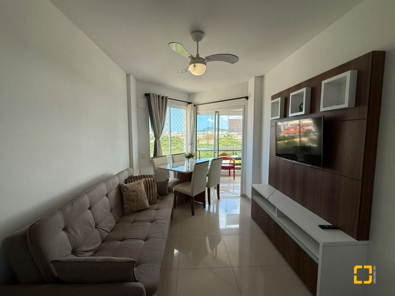 Apartamento com 42m², 1 quarto, 1 garagem, no bairro Ingleses do Rio Vermelho em Florianópolis