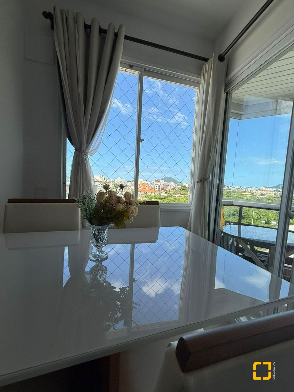 Apartamento com 42m², 1 quarto, 1 garagem, no bairro Ingleses do Rio Vermelho em Florianópolis