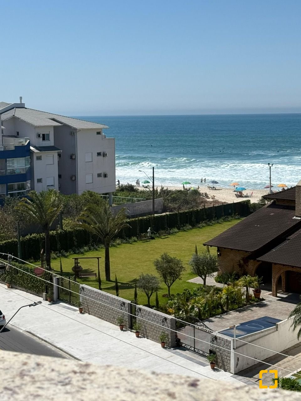 Apartamento com 42m², 1 quarto, 1 garagem, no bairro Ingleses do Rio Vermelho em Florianópolis