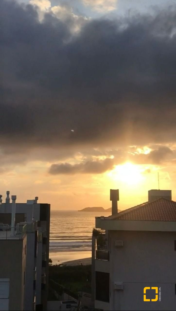 Apartamento com 42m², 1 quarto, 1 garagem, no bairro Ingleses do Rio Vermelho em Florianópolis