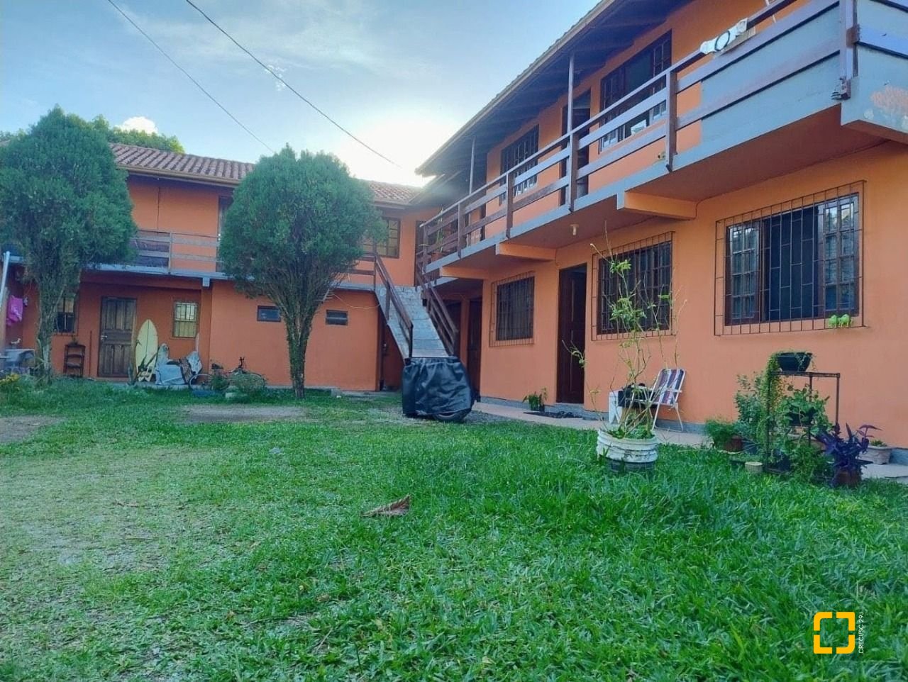 Apartamento com 330m², 8 quartos, 8 garagens, no bairro Campeche em Florianópolis