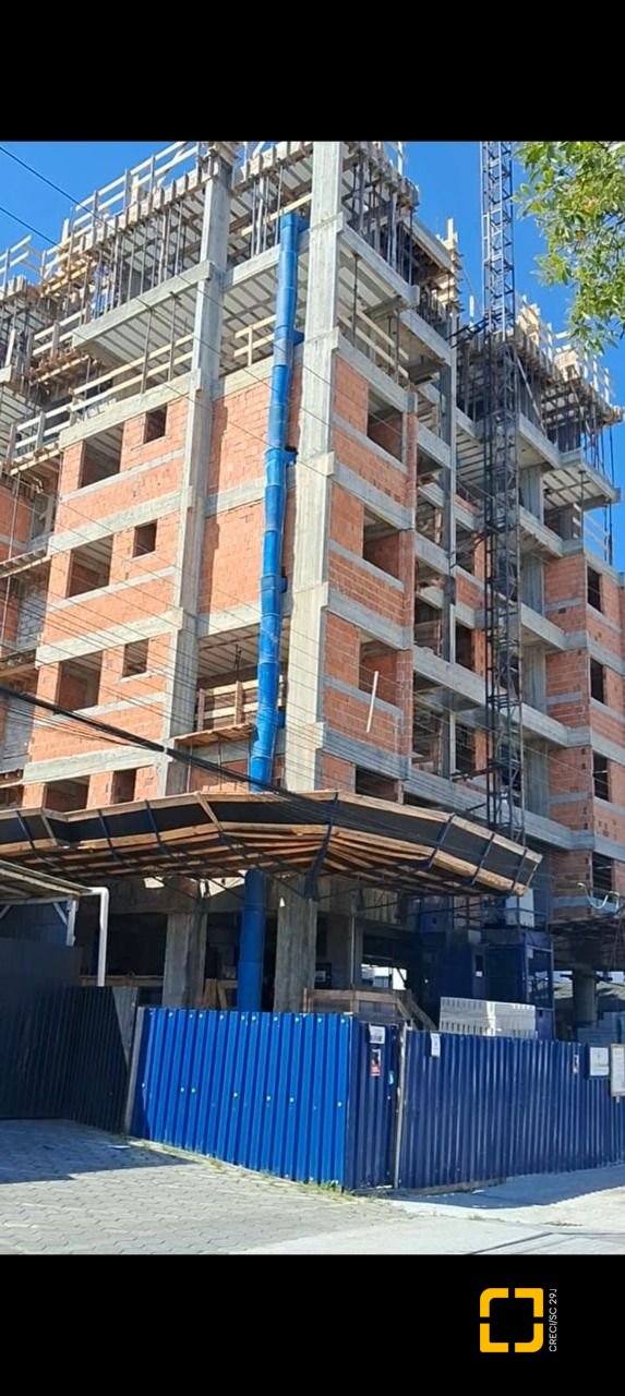 Apartamento com 59m², 2 quartos, 1 garagem, no bairro Areias em São José