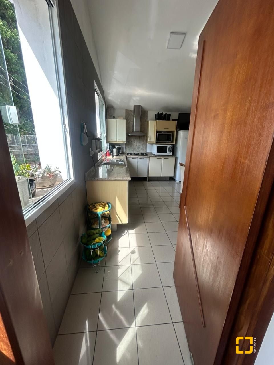 Casa com 400m², 4 garagens, no bairro Centro em Florianópolis