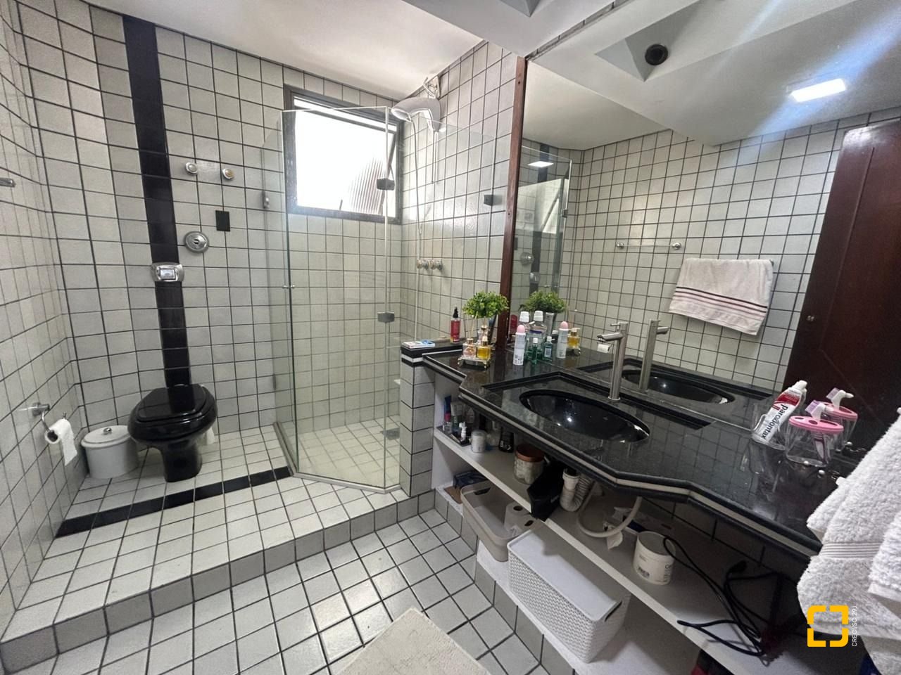 Casa com 400m², 4 garagens, no bairro Centro em Florianópolis