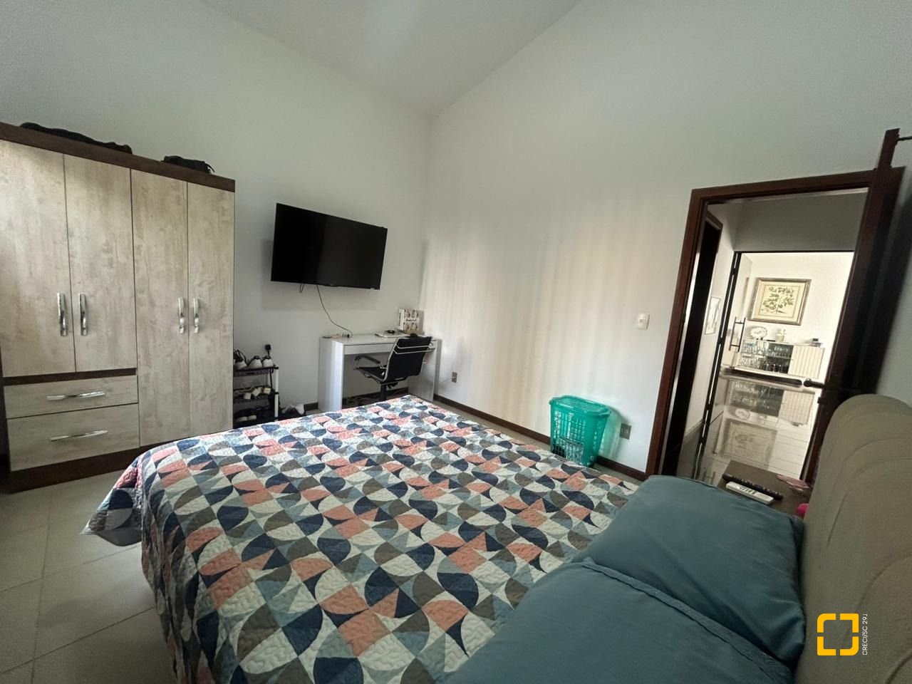 Casa com 400m², 4 garagens, no bairro Centro em Florianópolis