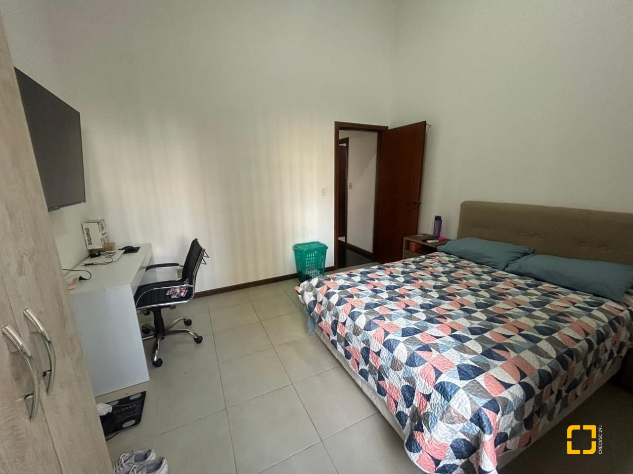 Casa com 400m², 4 garagens, no bairro Centro em Florianópolis