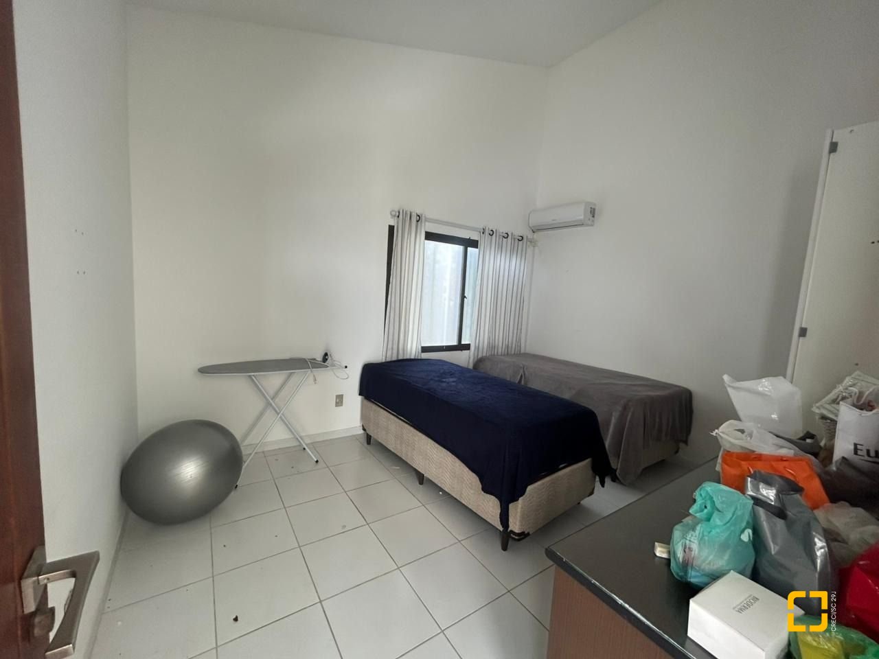 Casa com 400m², 4 garagens, no bairro Centro em Florianópolis