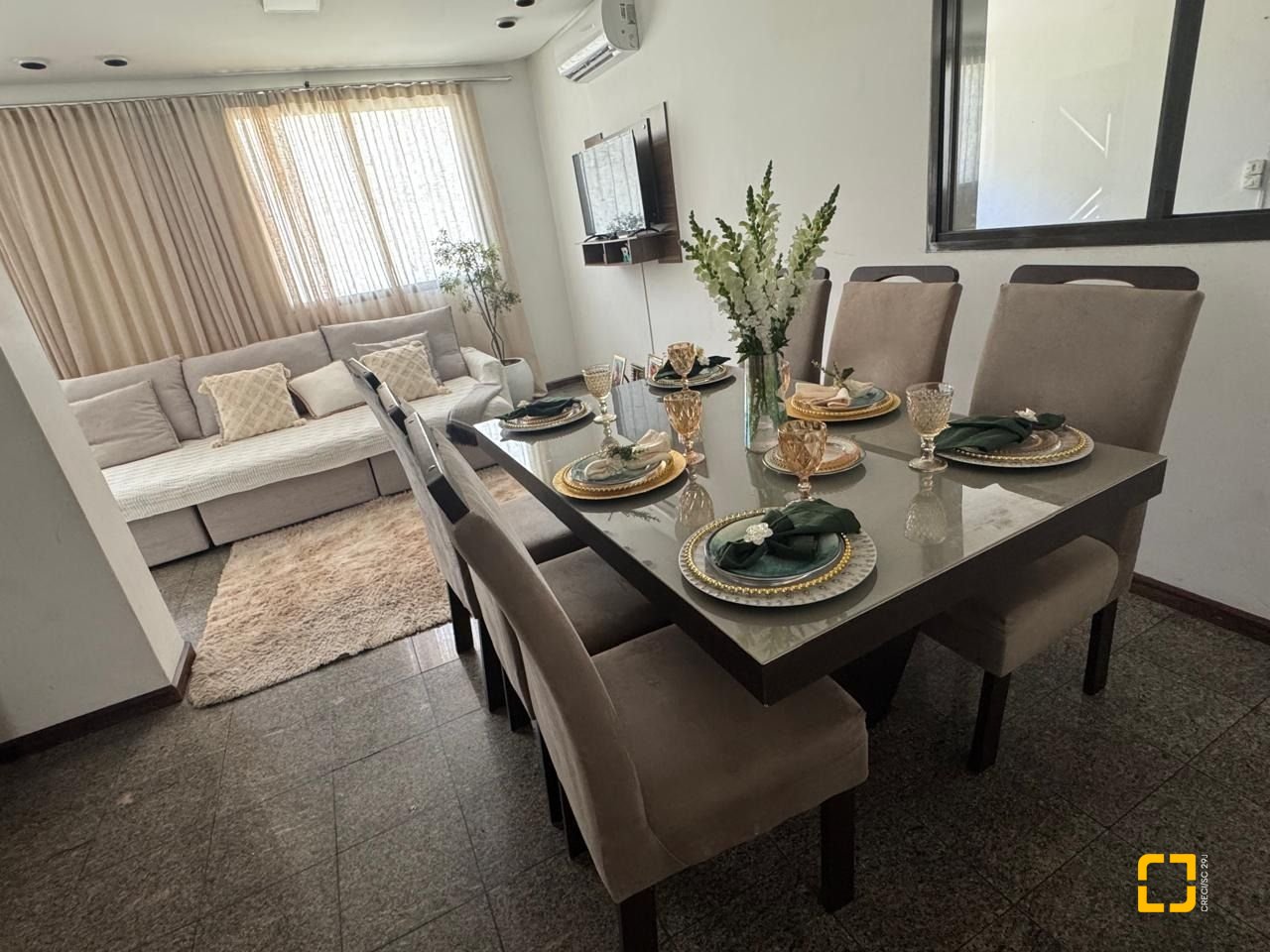Casa com 400m², 4 garagens, no bairro Centro em Florianópolis
