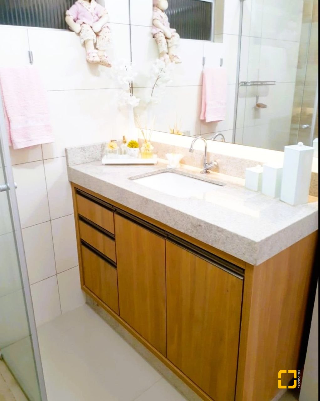 Apartamento com 108m², 3 quartos (sendo 1 suíte), 1 garagem, no bairro Abraão em Florianópolis