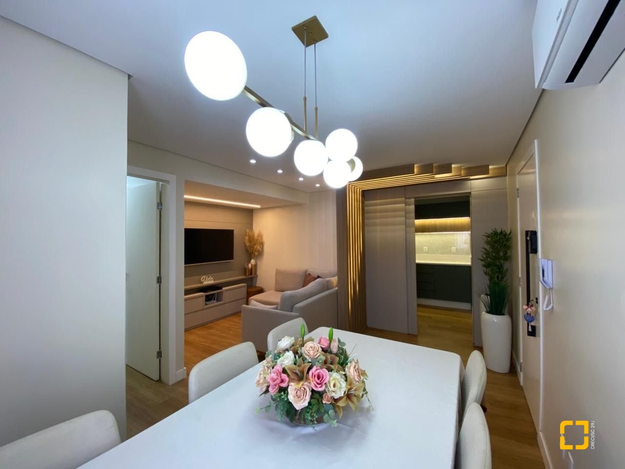 Apartamento com 66m², 3 quartos, 1 garagem, no bairro Trindade em Florianópolis