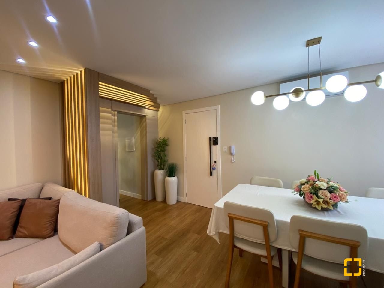 Apartamento com 66m², 3 quartos, 1 garagem, no bairro Trindade em Florianópolis